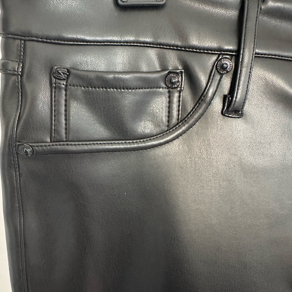 SEVEN7 FAUX LEATHER CROPPED BOOTCUT PANTS - Picture 3 of 7